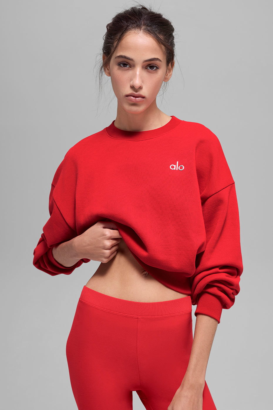 Cropped Accolade Crewneck - Bright Red