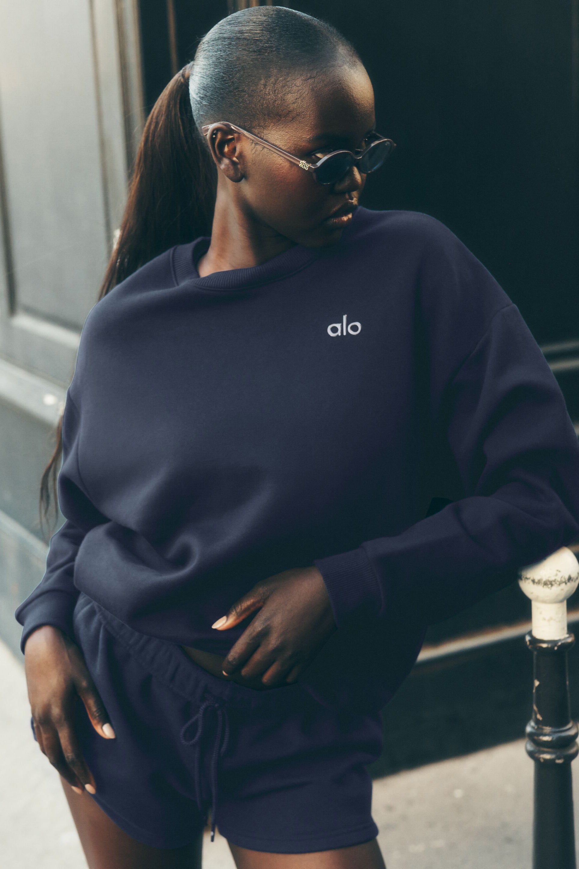 Accolade Crew Neck Pullover - Navy