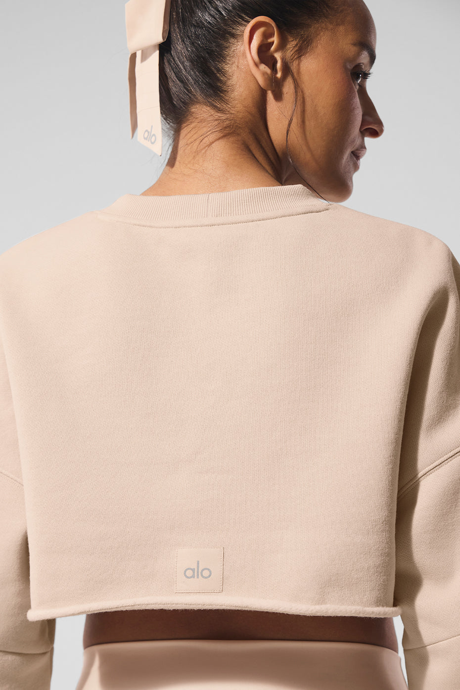 Extreme Cropped Pullover - Macadamia