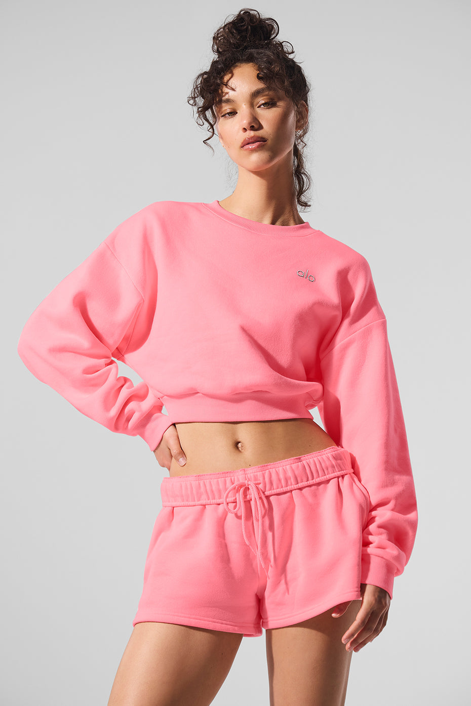 Cropped Accolade Crewneck - Neon Bubblegum
